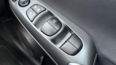 Nissan Juke 1.6 Hybrid N-Connecta 5dr Auto Hybrid Hatchback